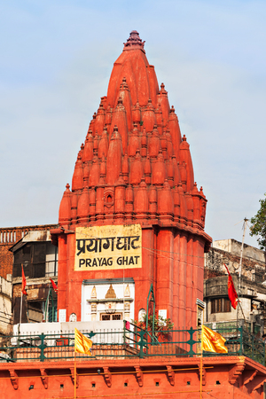 VARANASI, INDIA - APRIL 12: Prayag ghat temple on Ganga bank on April 12, 2012 in Varanasi, Uttar Pradesh, Indiaのeditorial素材