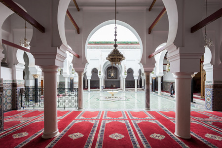 FES, MOROCCO - FEBRUARY 27, 2016: Interior of Al Quaraouiyine (or al-Qarawiyyin) Mosque and university in Fes, Morocco.のeditorial素材