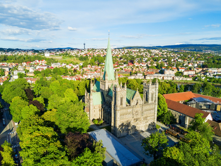 Nidaros Cathedral or Nidarosdomen or Nidaros Domkirke is a Church of Norway cathedral located in the city of Trondheim, Norwayの写真素材