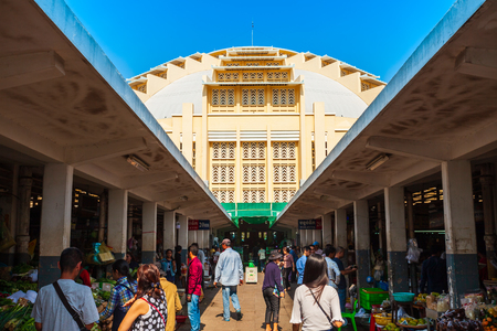 PHNOM PENH, CAMBODIA - MARCH 24, 2018: Central Market is the largest market in Phnom Penh in Cambodiaのeditorial素材