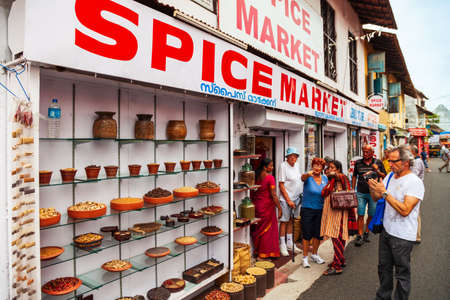 COCHIN, INDIA - MARCH 14, 2012: Market street with souvenir and spice shops in Fort Kochi in Cochin city, Indiaのeditorial素材