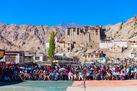 LEH, INDIA - SEPTEMBER 26, 2013: Unidentified tourists and local people at Ladakh Festival in Leh city in northern Indiaのeditorial素材