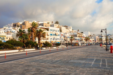 NAXOS ISLAND, GREECE - OCTOBER 24, 2016: Street in the center of Naxos Chora town in Naxos island in Greeceのeditorial素材