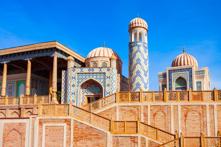 Hazrat Khizr or Hazret Hyzr Mosque in the Samarkand city in Uzbekistanの写真素材