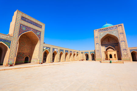Kalyan mosque is a part of the Poi Kalon islamic religious complex in Bukhara, Uzbekistanのeditorial素材