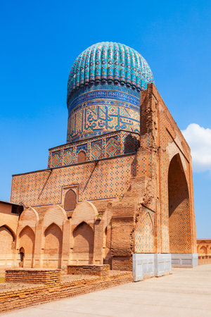 Bibi Khanym or Bibi-Khanym Mosque is one of the most important monuments of Samarkand city in Uzbekistanのeditorial素材