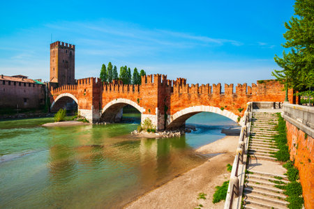 Castelvecchio or Old Castle and Scaligero bridge in Verona, Veneto region in Italyのeditorial素材