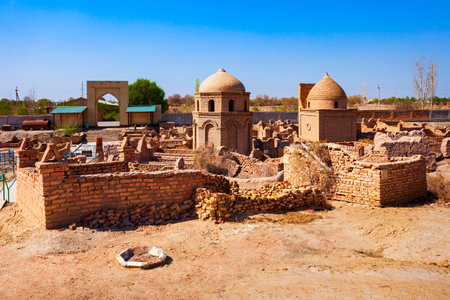 Mizdahkan Necropolis is an ancient structures complex near Khojeyli and Nukus city in Karakalpakstan region of Uzbekistanのeditorial素材
