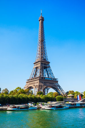 Eiffel Tower or Tour Eiffel is a wrought iron lattice tower on the Champ de Mars in Paris, Franceのeditorial素材