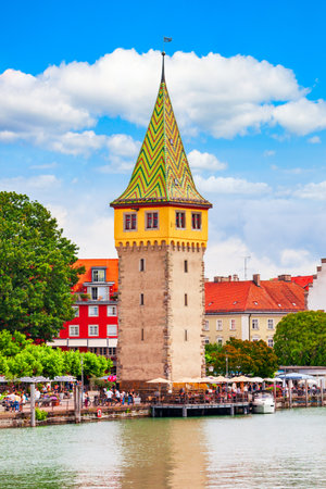 Mangturm or Mangenturm is an ancient tower in Lindau old town. Lindau is a major town and island on the Lake Constance or Bodensee in Bavaria, Germany.の写真素材