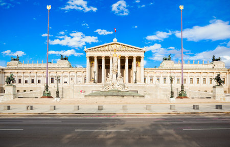 The Austrian Parliament Building in Vienna, Austria. Austrian Parliament building is located on Ringstrasse in Innere Stadt, near 
Hofburg Palace, Wien.の写真素材