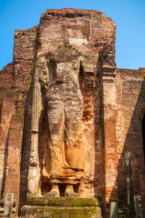 Polonnaruwa Lankathilaka Image House is a monolithic Buddha image house built by king Parakramabahu in Polonnaruwa, Sri Lankaの写真素材