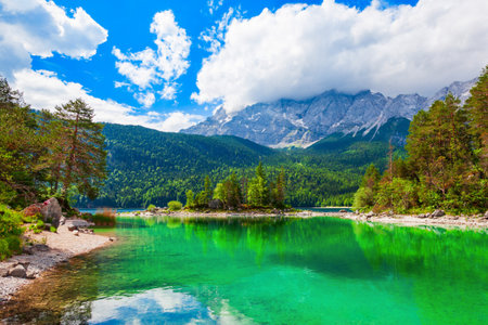 Eibsee lake near Garmisch-Partenkirchen town in Bavaria, Germanyの写真素材