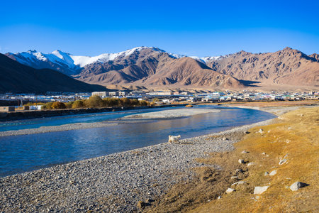 Bartang river, Murghab town and Pamir mountains in Tajikistan. Murghab or Murghob or Murgab is located on the Pamir Highway.の写真素材