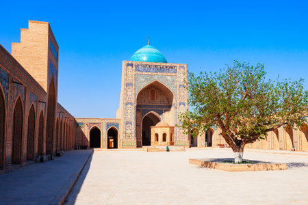 Kalyan mosque is a part of the Poi Kalon islamic religious complex in Bukhara, Uzbekistanの写真素材