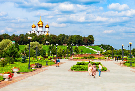 Strelka public park in the centre of Yaroslavl city, Golden Ring of Russiaの写真素材