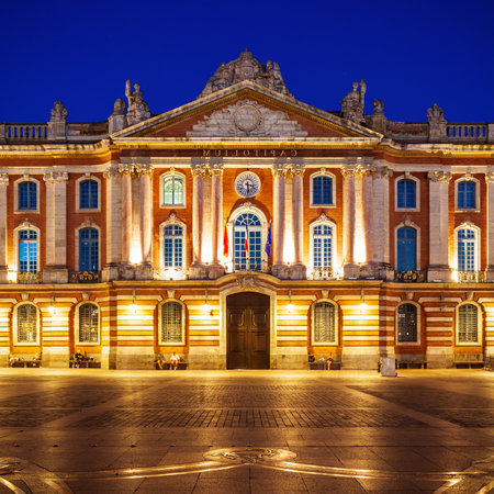 The Capitole or City Hall is the municipal administration of the Toulouse city in Franceの写真素材