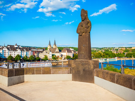 Stone figure of the Elector Balduin of Luxembourg on the Balduin Bridge or Balduinbrucke in Koblenzの写真素材