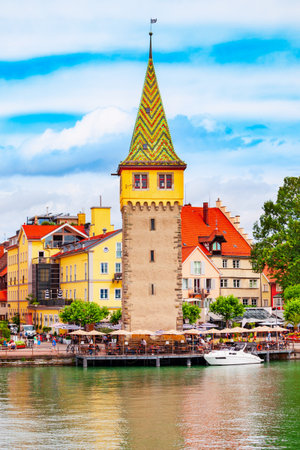 Mangturm or Mangenturm is an ancient tower in Lindau old town. Lindau is a major town and island on the Lake Constance or Bodensee in Bavaria, Germany.の写真素材