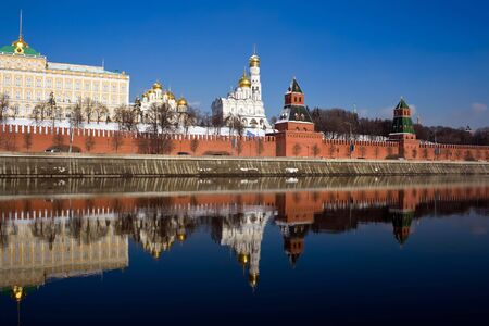 Moscow Kremlin and its reflectionの素材 [FY3105707834]