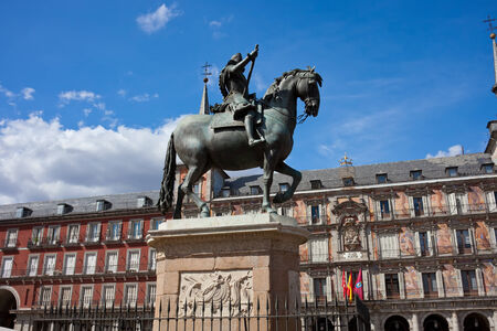 Statue of King Philips III on Plaza Mayor, Madrid, Spainの写真素材
