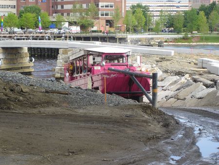 Amphibious Boatの写真素材