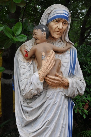 Statue of Mother Teresa at Shilparamam in Hyderabad, Indiaのeditorial素材