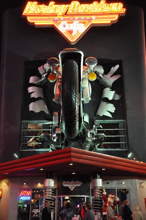 LAS VEGAS, US - DECEMBER 2: Harley Davidson Cafe in The Strip on December 2, 2012 in Las Vegas, US. In the facade there is a 7.1:1 scale replica Sportster weighing 1,200 lbs and measuring 32 feet.のeditorial素材