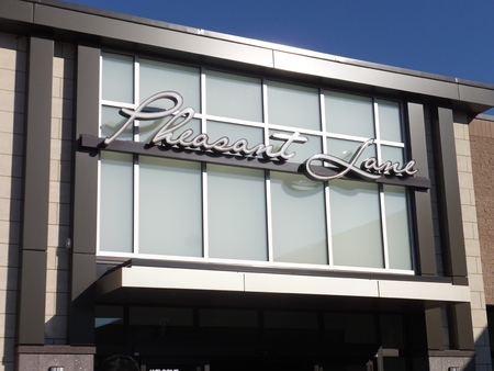 Pheasant Lane Mall in Nashua, New Hampshireのeditorial素材