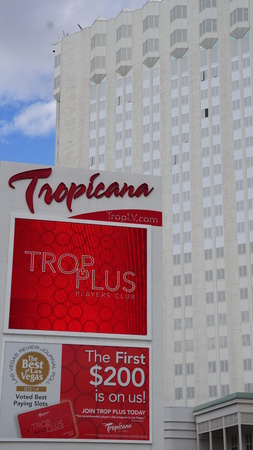 Tropicana Hotel and Casino in Las Vegasのeditorial素材