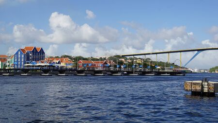 Queen Emma Pontoon Bridge in Willemstad, Curacaoのeditorial素材