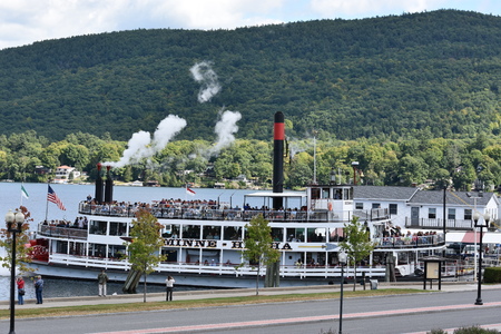 Cruises around Lake George in New York Stateのeditorial素材