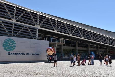 The Lisbon Oceanarium in Portugalのeditorial素材