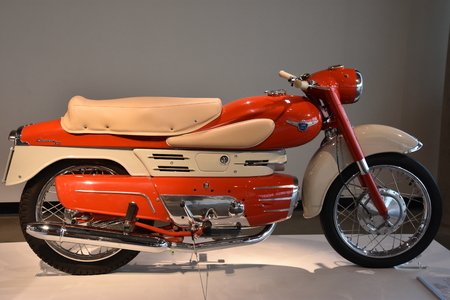Barber Vintage Motorsports Museum in Leeds, Alabamaのeditorial素材
