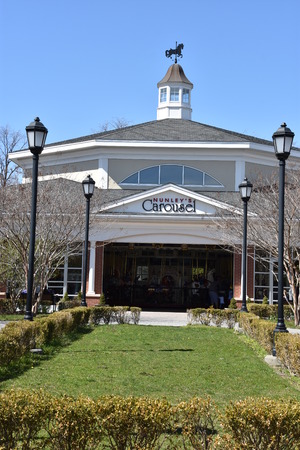 Historic Nunley's Carousel on Museum Row in Garden City on Long Island in New Yorkのeditorial素材