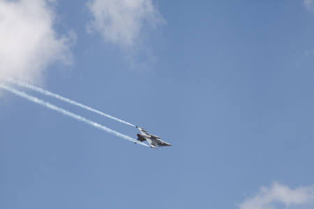 BANGKOK, THAILAND - JAN 09: F16 show on children's Day at Royal Thai Air Force Base located in donmuang Thailand, January 09, 2016, Bangkok, Thailand.のeditorial素材
