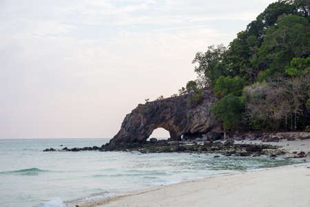 koh khai symbol of  satun , thailand   in the morningの写真素材