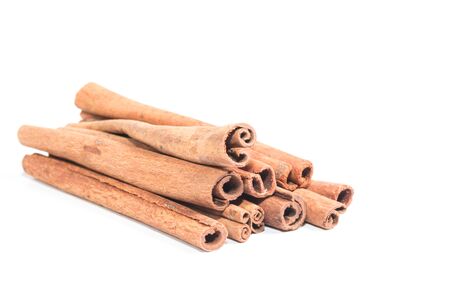 Cinnamon sticks on white backgroundの写真素材