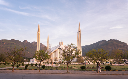 It is situated  at the foot of Margalla Hills, the westernmost foothills of the Himalayas.のeditorial素材