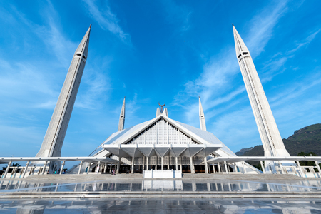 It is situated  at the foot of Margalla Hills, the westernmost foothills of the Himalayas.のeditorial素材