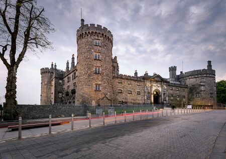 Kilkenny Castle, the signature symbol of the Mediaeval city of Kilkenny, Ireland.の写真素材