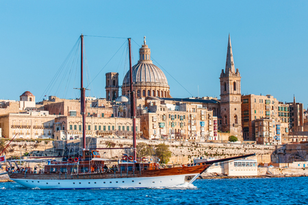Valletta cityscape with sailboat, Malta, EUの写真素材