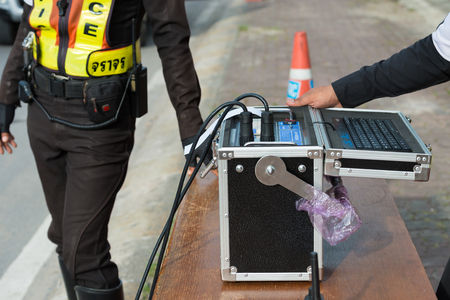 PHUKET-NOVEMBER 3,2016:Police set up portable wheel load scales for determining the weight of heavy vehicles on the road to patong beach Provides public roads and optimal protection if used for maximum load allowed for law enforcement and could reduce roaのeditorial素材
