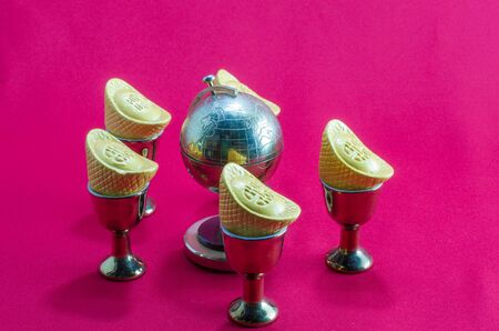 Globe golden Gold ingot Chinese red background