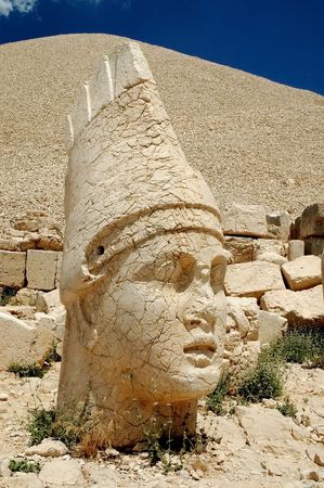 Monumental god heads on mount Nemrut, Turkey の写真素材