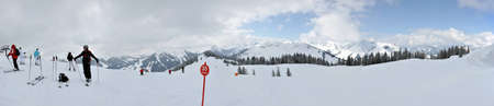 KITZBUHEL  CCA. MARCH: Unidentified skiers are enjoying the last ski week of the season in Kitzbuhel, in March, 2012 in Kitzbuhel, Austria のeditorial素材