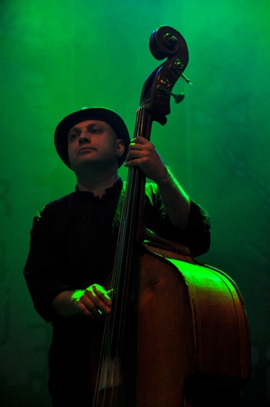 CLUJ NAPOCA - AUG 21  Csik Band with they guests, Hobo and Lovasi Andras performs at the Main Square of Cluj at the Hungarian Days of the City  On August 21, 2013 in Cluj Napoca  Kolozsvar , Romania のeditorial素材