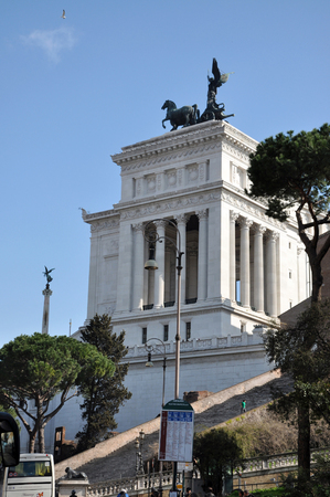 ROME, ITALY - MARCH 16, 2016: Tourists visiting the Altar of the Fatherland (Altare della Patria) known as the Monumento Nazionale a Vittorio Emanuele II or Il Vittoriano in Piazza Venezia, Rome, Italyのeditorial素材