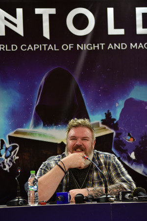 CLUJ-NAPOCA, ROMANIA - AUGUST 6, 2016: Actor and Dj Kristian Nairn (Hodor, Game of Thrones) answering questions during a press conference at Untold Festivalのeditorial素材