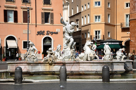 ROME, ITALY - MARCH 13, 2016: Tourists visiting Piazza Navona. With the Four River statue, the Egyptian obelisk and medieval architecture is one of the major tourist attractions in Romeのeditorial素材